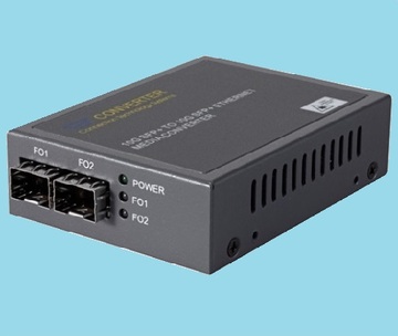 CVT-5002SFP+ 10GBase-R Fiber Optics 10G SFP+ to 10G SFP+ Standalone Media Converter 10G獨立式光電轉換器產品圖