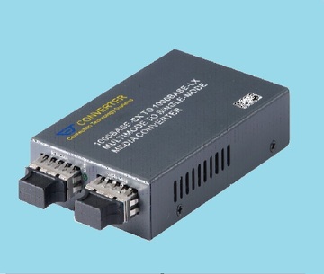 PCT-3102FSM 1000Base-FX多模轉1000Base-FX單模, 乙太網路, 多模轉單模光電轉換器產品圖